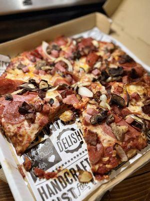 Monkey N' Around Pizza