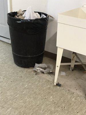 Ash Flat Coin Laundry