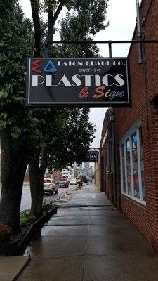 Eaton Quade Plastics & Sign