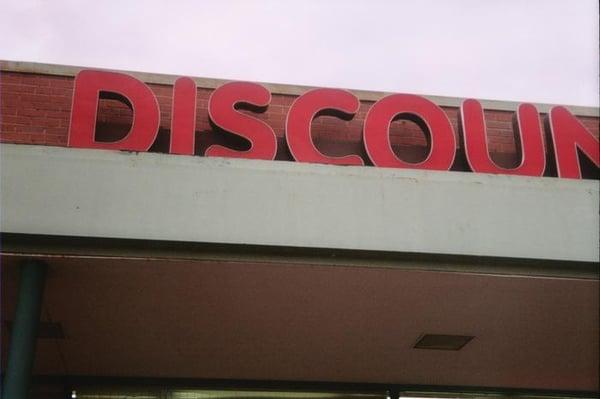Discount Merchandise sign