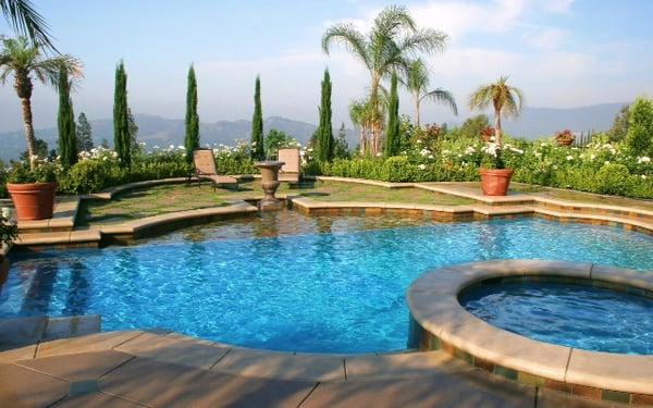 LUXE Pool Builders, Los Angeles. Mediterranean
Custom Pool, Pool design by Gary M. Sewell Jr. LUXEH2O.com