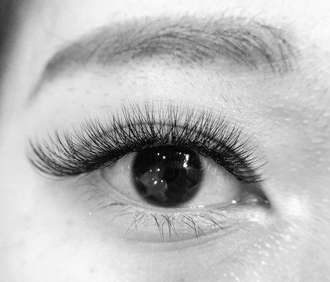 Nails & Eyelashes by Dee