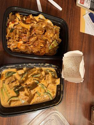 Left(drunken noodle). Right(Panag Curry w.tofu)