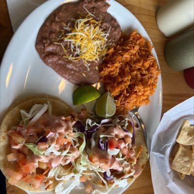 Mariscos y Birria El Sinaloa