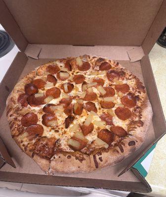 Pepperoni and pineapple large pizza