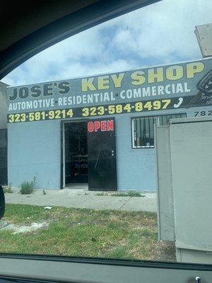 Jose's Key Shop