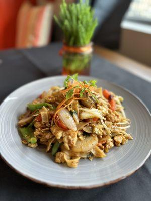 DUI (Spicy Basil Noodle)