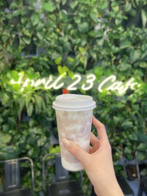 Taro fresh milk (with real taro paste)