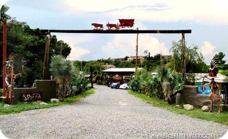 Photo from: afancifultwist.typepad.com