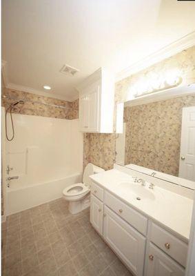 Karen’s Kleaning Service