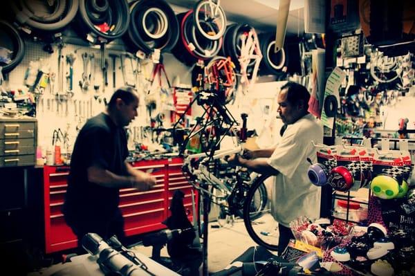 Twin's Bike Shop
