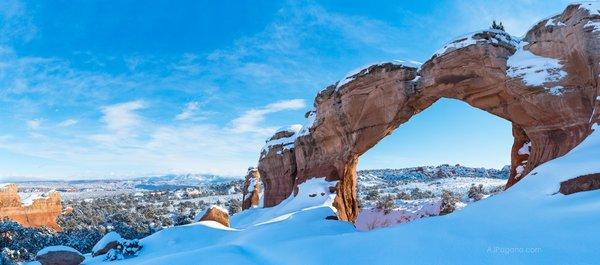 Broken Arch under snow in Arches National Park