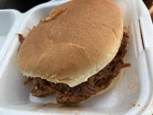 Pulled Pork Sandwich - Wet
