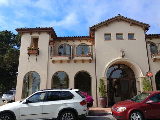 MacDonald Richard Studio