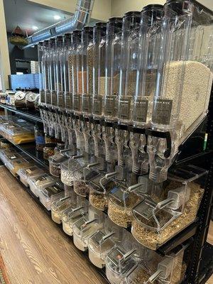 Dry bulk goods (rice, beans, etc.)