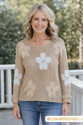 Effortless Style, Timeless Confidence
Meet your new favorite everyday sweater