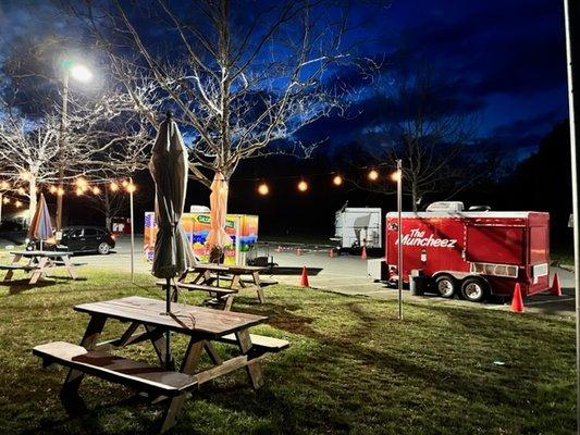 Route 211 Eats and Marketplace