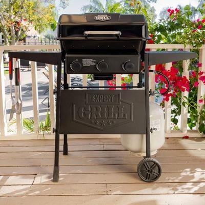 Deal Street Overstock Outlet