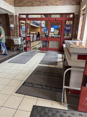 Entry into the main post office
