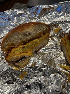 Moe's Broadway Bagel