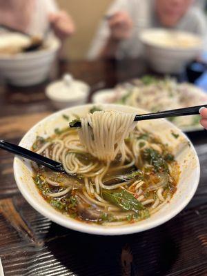bun hue huong sen / ig: @joyyeats