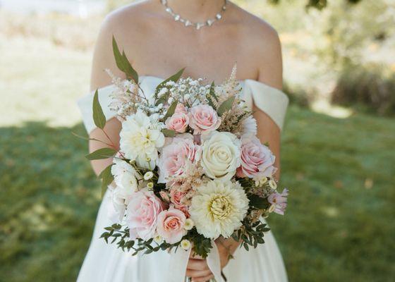 1 Bridal Bouquet