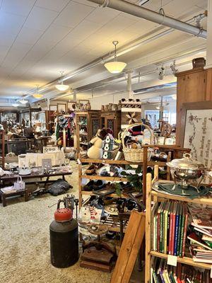 Bay City Antique Center