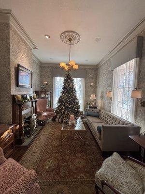 The Mason Cottage Downtown