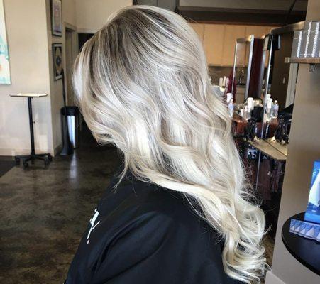 Rooted blonde by Kayla in 2018