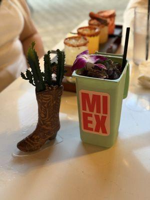 Garbage can mezcalita