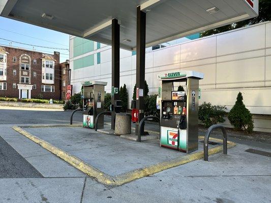 Gas pumps