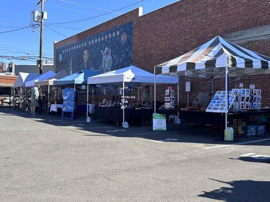 Some of the artists and crafters.