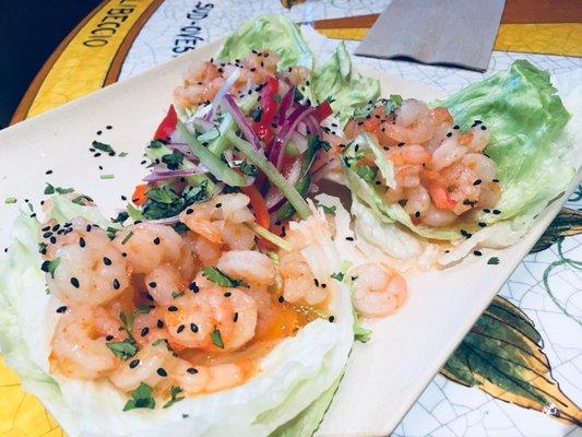 Thai shrimp lettuce wraps