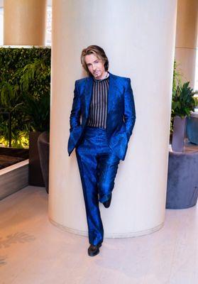 Social Life Magazine