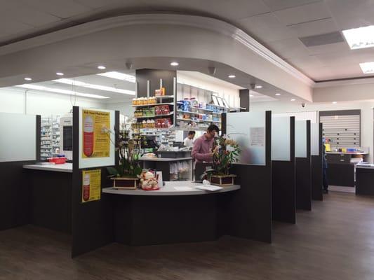 Modern Interior & friendly staff!