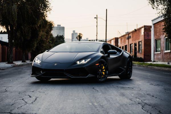 Huracan Avery Satin Black