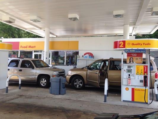 The receipt and building door sign say Texaco, however it's a shell. Change of name maybe?