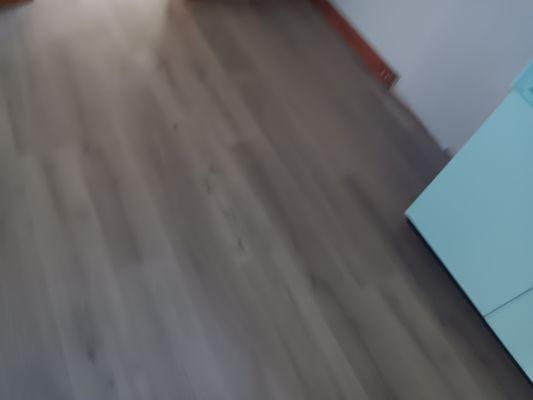 V&R FLooring