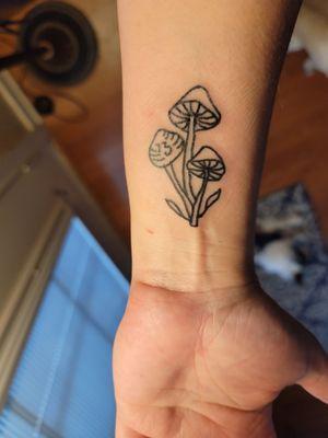 Got a Friday the 13th tattoo, great quality and size for the price! Definitely recommend this shop.