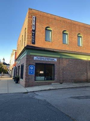 New furniture store, in the former Paper Store location