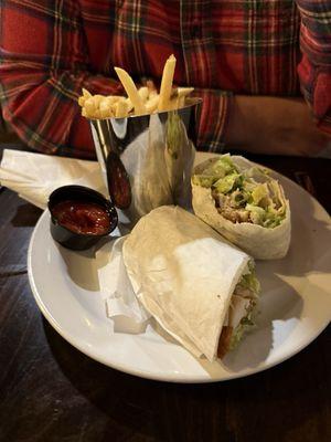Chicken Caesar Wrap with Frites