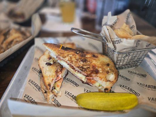 Vagabond Kitchen & Tap House