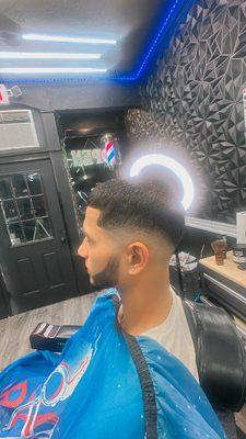 Tony Mobile Barber Shop