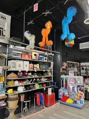 Top Hat Magic Store