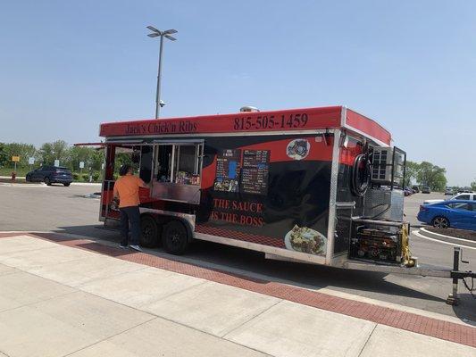 Jack’s Chick n’ Ribs