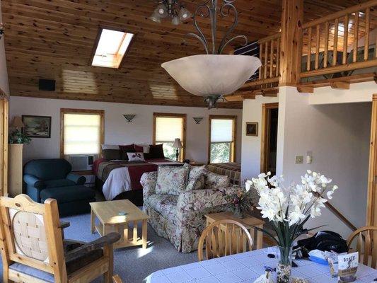 Lytle Creek Inn Bed and Breakfast