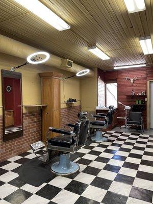 Honky Tonk Barbershop