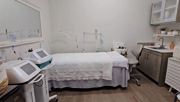 Jenny's K-Beauty Studio