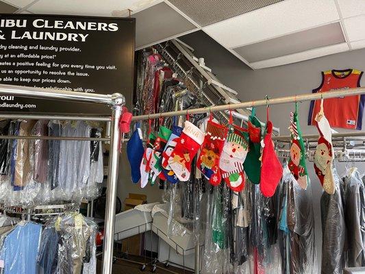 Merry Christmas from our Team at Malibu Cleaners to ALL OF OUR CUSTOMERS!