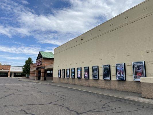 McMinnville Cinema 8